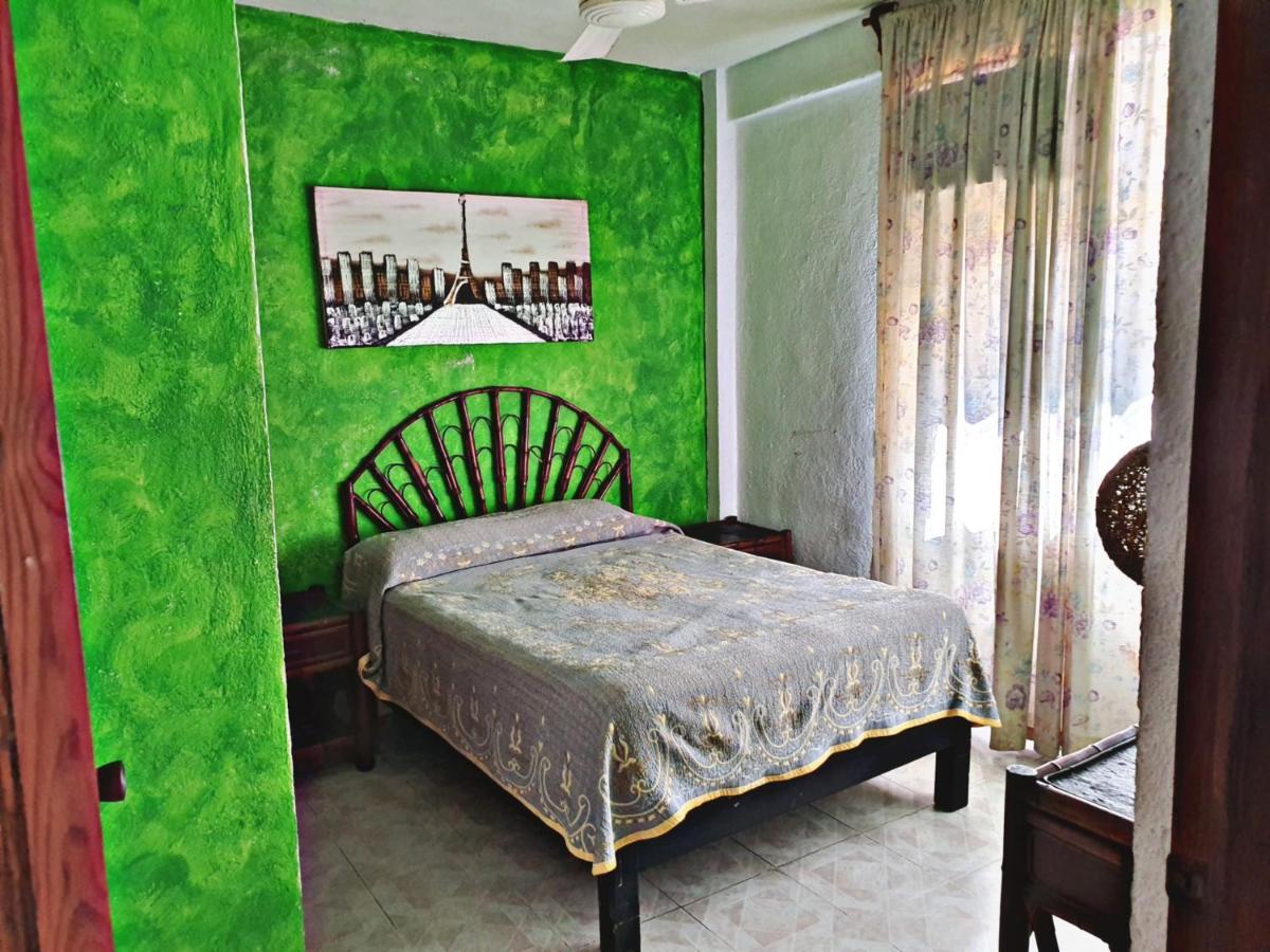Hotel Amueblados Gaby Zihuatanejo Exteriér fotografie